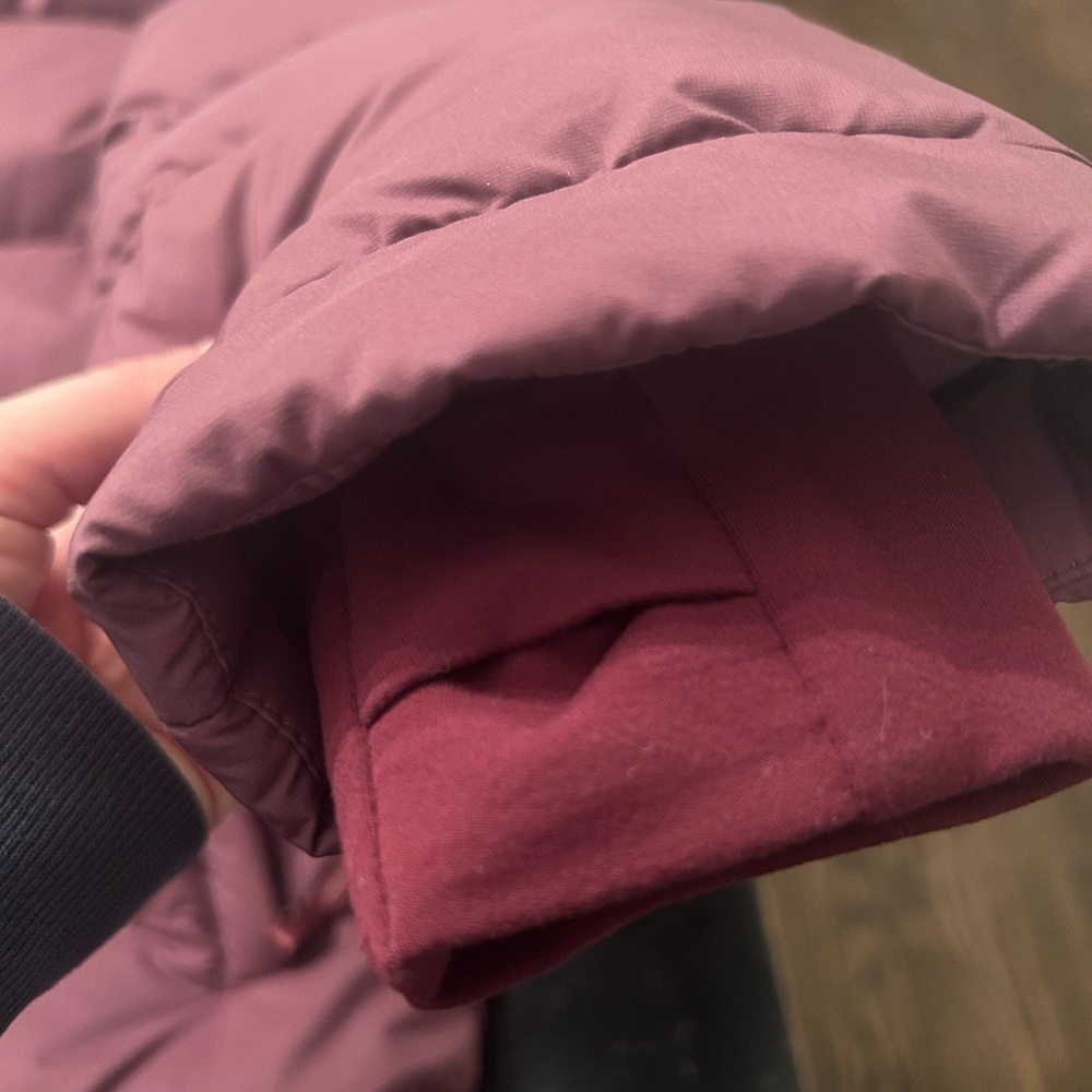 Mauve mid-length Aritzia super puff